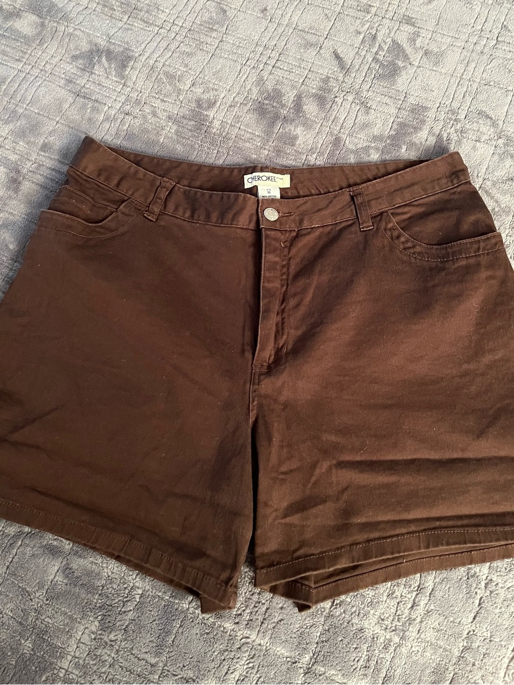 Cherokee women’s shorts brown size 16